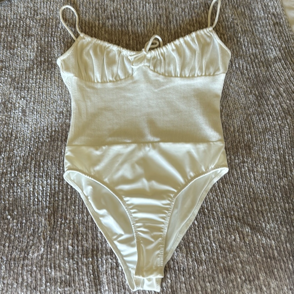 Princess Polly bodysuit